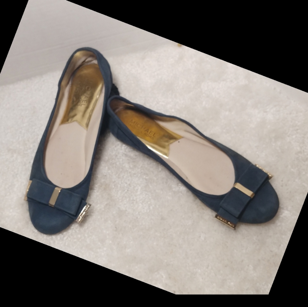 - Michael Kors Kiera Bow Ballet Flats